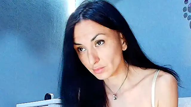 Snapshot of Siaconna chatting on 07/08/26, 08:19 Siaconna online show from 07/08/26, 08:19