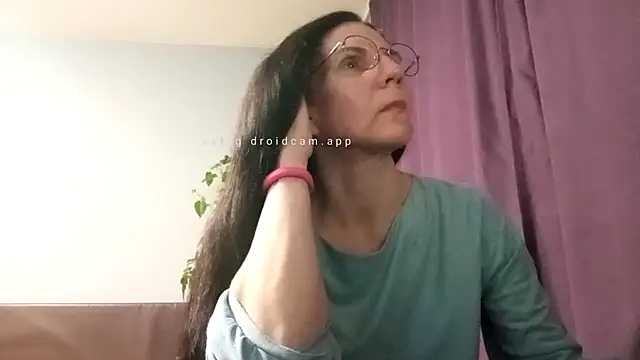 AlfejiRise online show from 11/21/25, 03:44