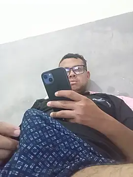 Novin18RJ online show from 05/17/26, 11:28