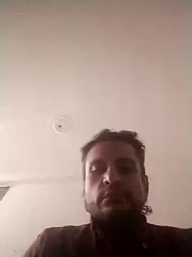 Snapshot of kevin613603 chatting on 09/26/25, 09:35 kevin613603 online show from 09/26/25, 09:35