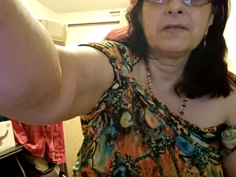 Snapshot of Samantha_Squirt@xh chatting on 06/19/26, 11:08 Samantha Squirtxh online show from 06/19/26, 11:08