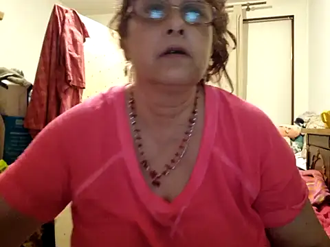 Snapshot of Samantha_Squirt@xh chatting on 06/30/26, 01:28 Samantha Squirtxh online show from 06/30/26, 01:28
