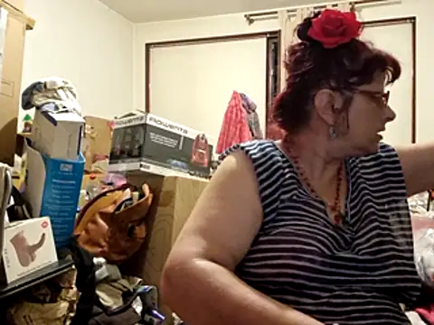 Snapshot of Samantha_Squirt@xh chatting on 07/17/26, 11:42 Samantha Squirtxh online show from 07/17/26, 11:42