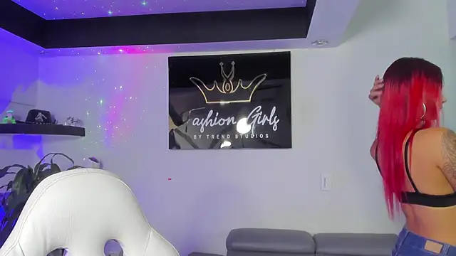 CinthiaCollins online show from 02/26/25, 04:45