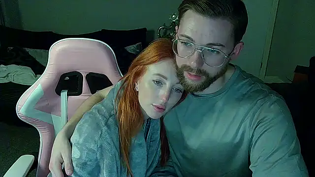 Snapshot of Red_firesquirt chatting on 01/04/25, 09:31 Red firesquirt online show from 01/04/25, 09:31