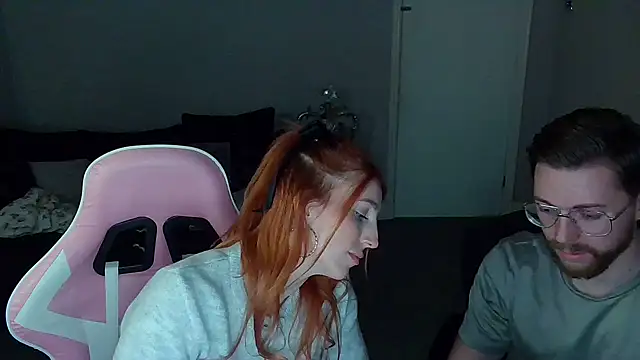 Snapshot of Red_firesquirt chatting on 01/19/25, 09:02 Red firesquirt online show from 01/19/25, 09:02