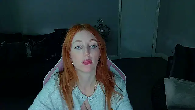 Snapshot of Red_firesquirt chatting on 03/11/25, 01:56 Red firesquirt online show from 03/11/25, 01:56