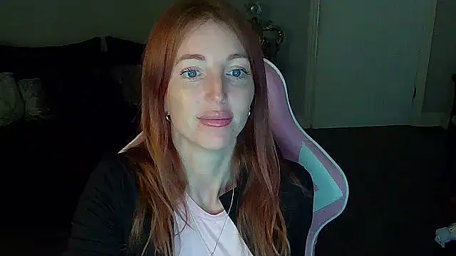 Snapshot of Red_firesquirt chatting on 02/03/26, 03:06 Red firesquirt online show from 02/03/26, 03:06