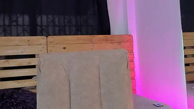 shantal rosse1 online show from 03/11/25, 12:28