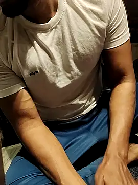 xxxhugedick0001 online show from 02/27/25, 06:09