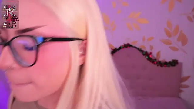 Misselektra   online show from 12/18/25, 05:02