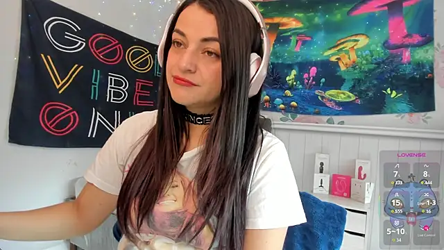 LovelyAzucena online show from 11/22/25, 01:54