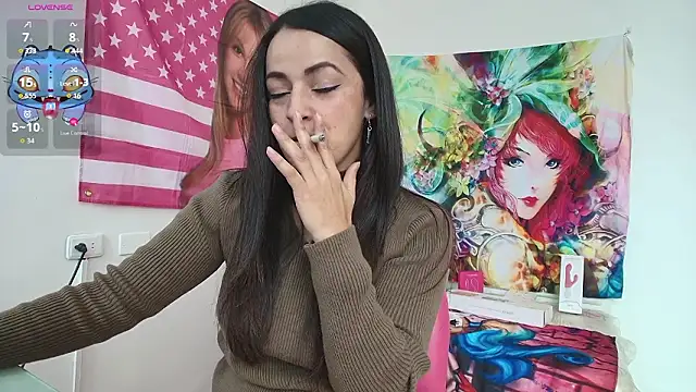 LovelyAzucena online show from 02/12/26, 03:18