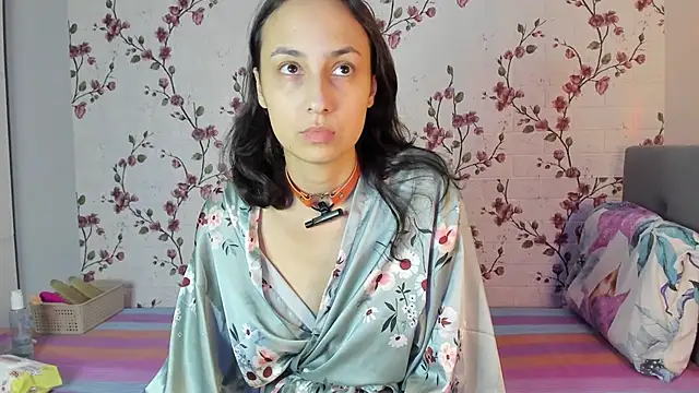 Alisagold90 online show from 11/03/25, 07:42