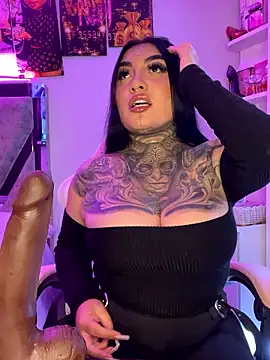 CloeeBeckam online show from 01/11/26, 04:28