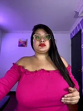 MiiaaJoness online show from 12/16/25, 03:17