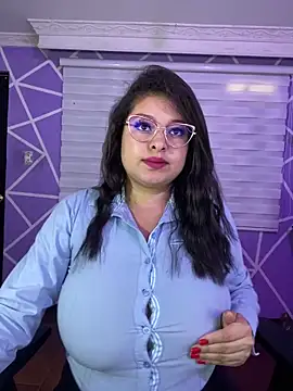 MiiaaJoness online show from 04/24/26, 04:20