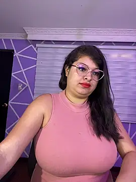 MiiaaJoness online show from 05/14/26, 05:09