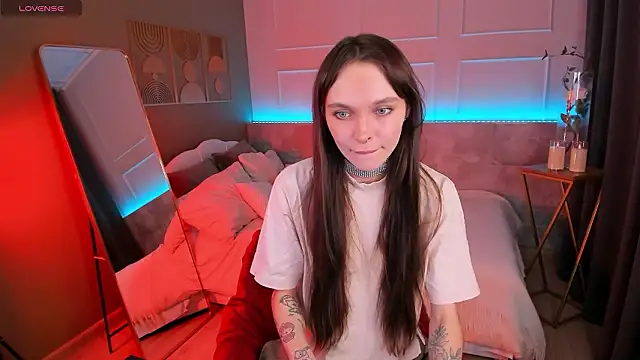 ChloeSunny online show from 03/24/26, 08:47