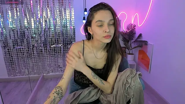 ChloeSunny online show from 04/06/26, 04:46