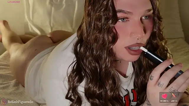 IsabellaFigueredo   online show from 09/30/25, 09:09