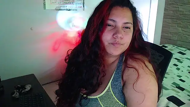 girl milk2 online show from 02/06/26, 07:39