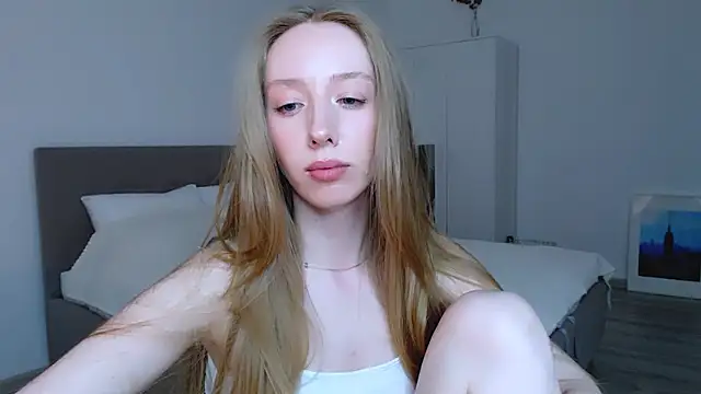 Luna insniity online show from 01/16/25, 02:09