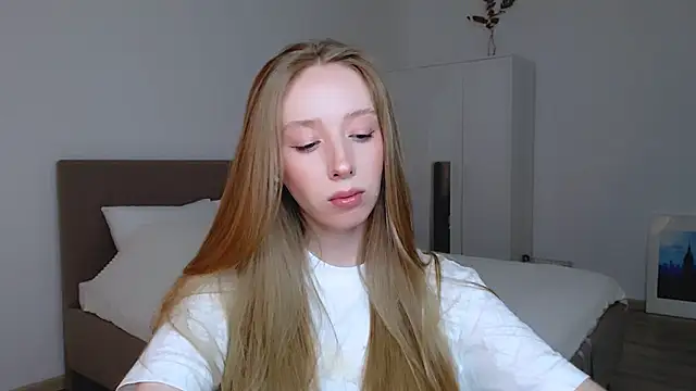 Luna insniity online show from 01/19/25, 08:41