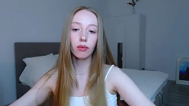 Luna insniity online show from 01/23/25, 10:11