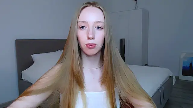 Luna insniity online show from 03/01/25, 09:59