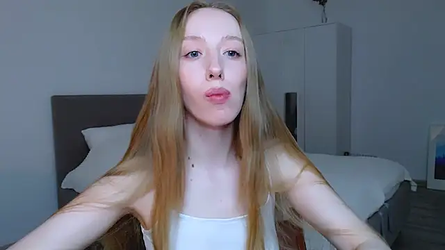 Luna insniity online show from 03/09/25, 11:56