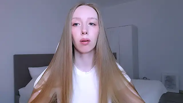 Luna insniity online show from 03/13/26, 09:21