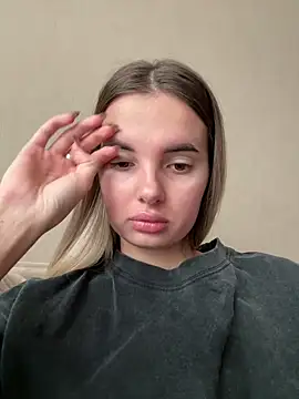 Donna Evans online show from 10/22/25, 03:18