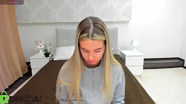 Donna Evans online show from 04/03/26, 11:47