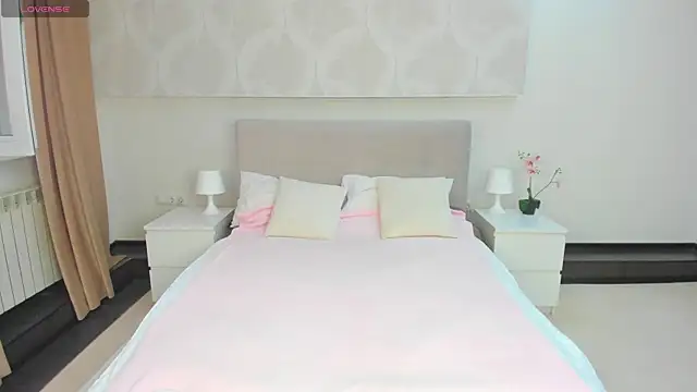Donna Evans online show from 07/11/26, 11:39