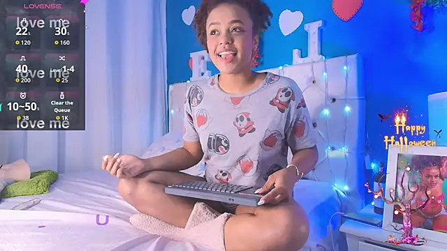 Eylend Lisboa online show from 10/13/25, 01:22