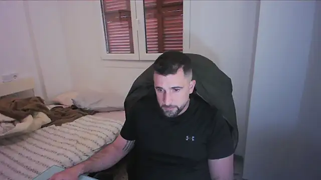 alex877x online show from 04/15/26, 11:39