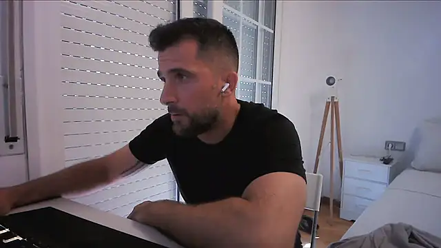 alex877x online show from 07/05/26, 05:20