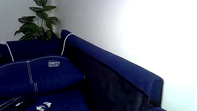 Snapshot of Enkarxx chatting on 11/29/25, 10:46 Enkarxx online show from 11/29/25, 10:46