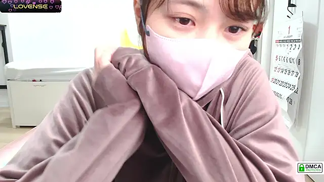 SUZU  online show from 02/03/25, 12:14