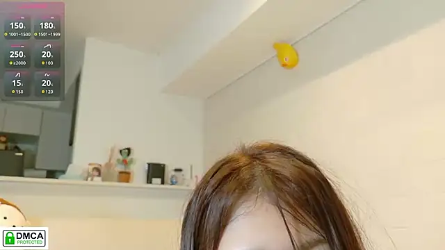 SUZU  online show from 10/17/25, 03:14