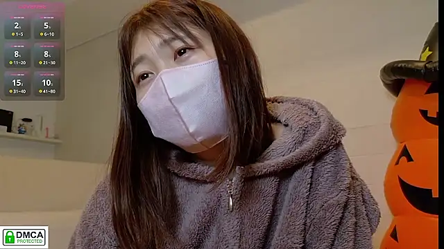 SUZU  online show from 10/25/25, 03:07