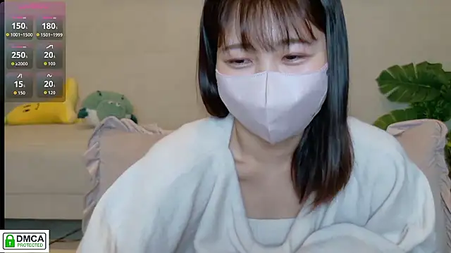 SUZU  online show from 02/10/26, 11:36