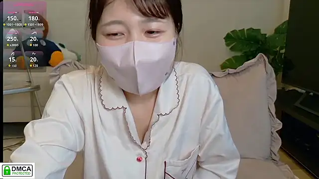 SUZU  online show from 02/20/26, 10:43