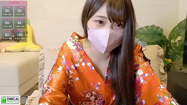 SUZU  online show from 03/30/26, 01:12