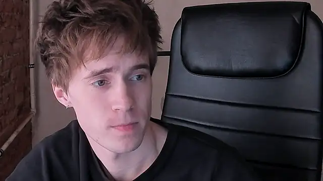 Snapshot of _tokyo_ghoul chatting on 02/14/25, 04:20 tokyo ghoul online show from 02/14/25, 04:20