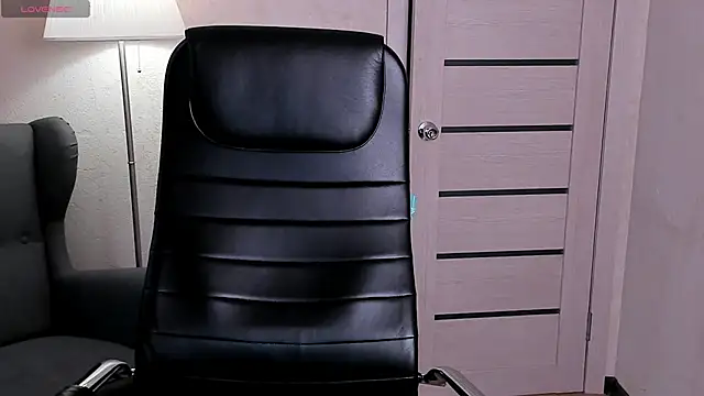 Snapshot of _tokyo_ghoul chatting on 03/01/25, 10:13 tokyo ghoul online show from 03/01/25, 10:13