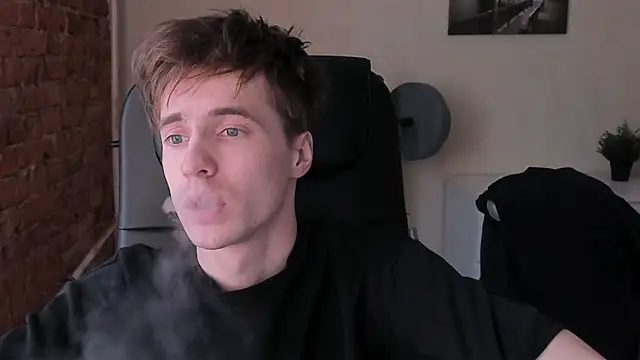 Snapshot of _tokyo_ghoul chatting on 03/16/25, 01:27 tokyo ghoul online show from 03/16/25, 01:27