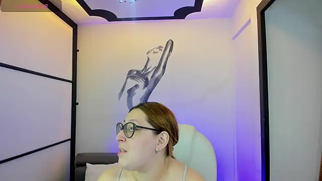 NiickyJones online show from 02/07/25, 10:41