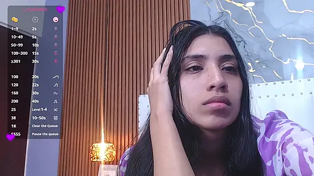 littlee emilyy  online show from 01/15/25, 06:12